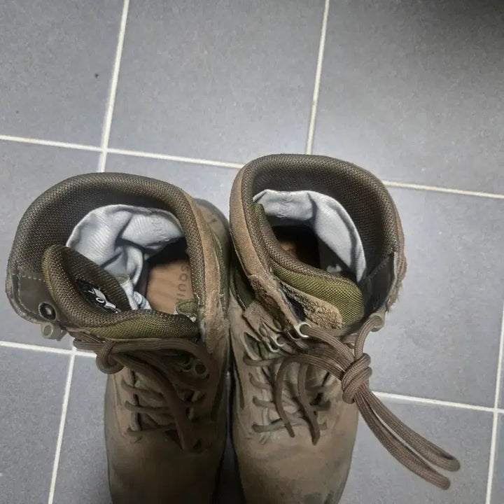 [BUNJANG] Treksta Gore-Tex Tactical Boots 270 / 트렉스타  고어텍스 전술화270