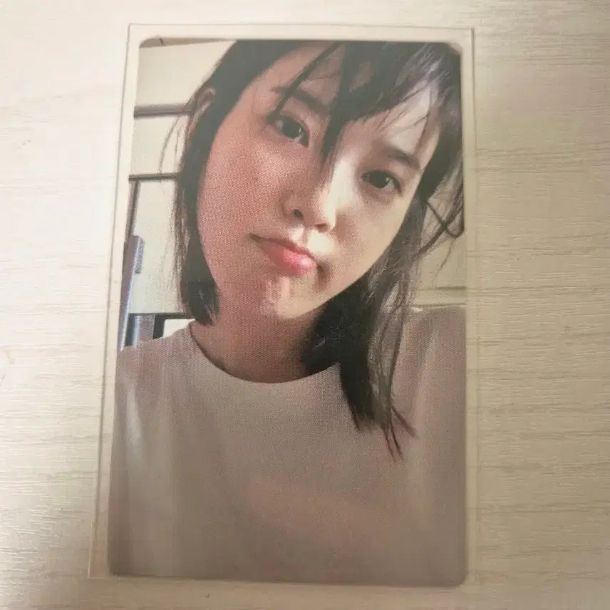 [SOLD OUT] 아이유 9주년 포카 포토카드 팬미팅 포카