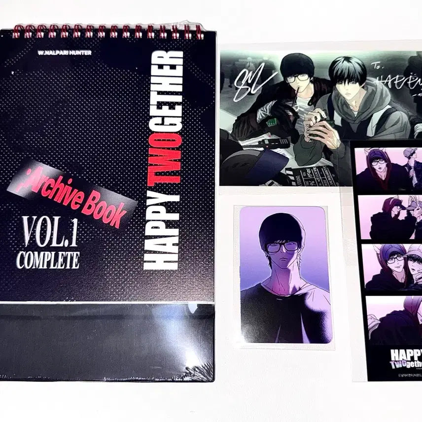[BUNJANG] Happy Together Archive Book + Photocard + Four-Cut Photo Bundle Set (Sealed) / 미개봉)해피투게더 아카이브북 + 포카 + 네컷포토 마플샵