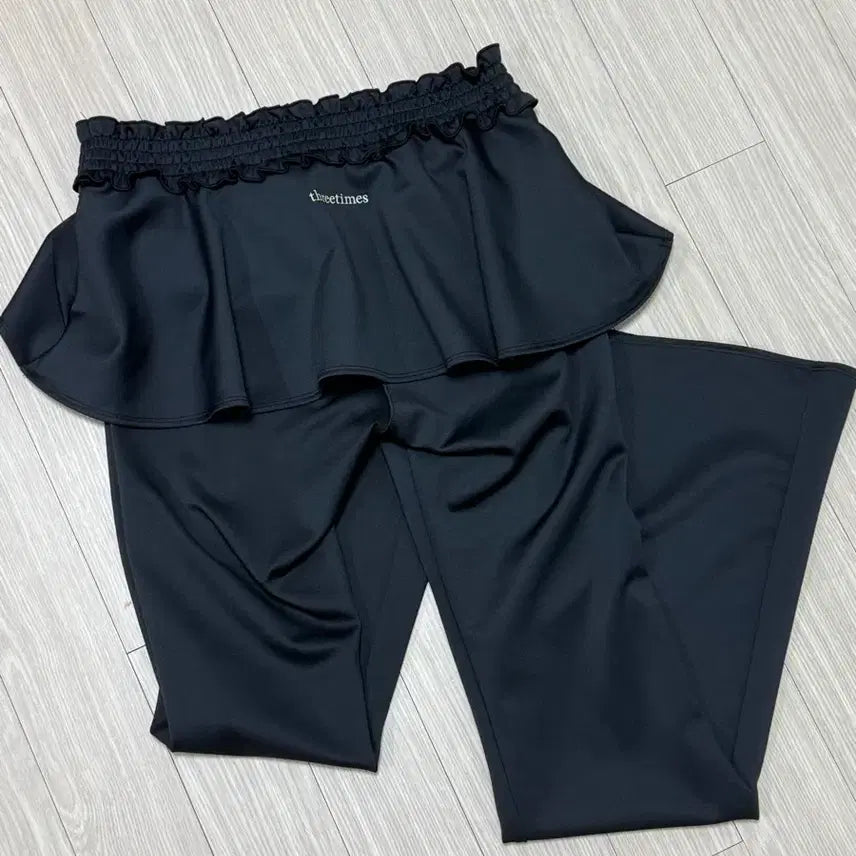 [BUNJANG] 3times Petite Flare Pants / 쓰리타임즈 플레어 팬츠 petite flare pants