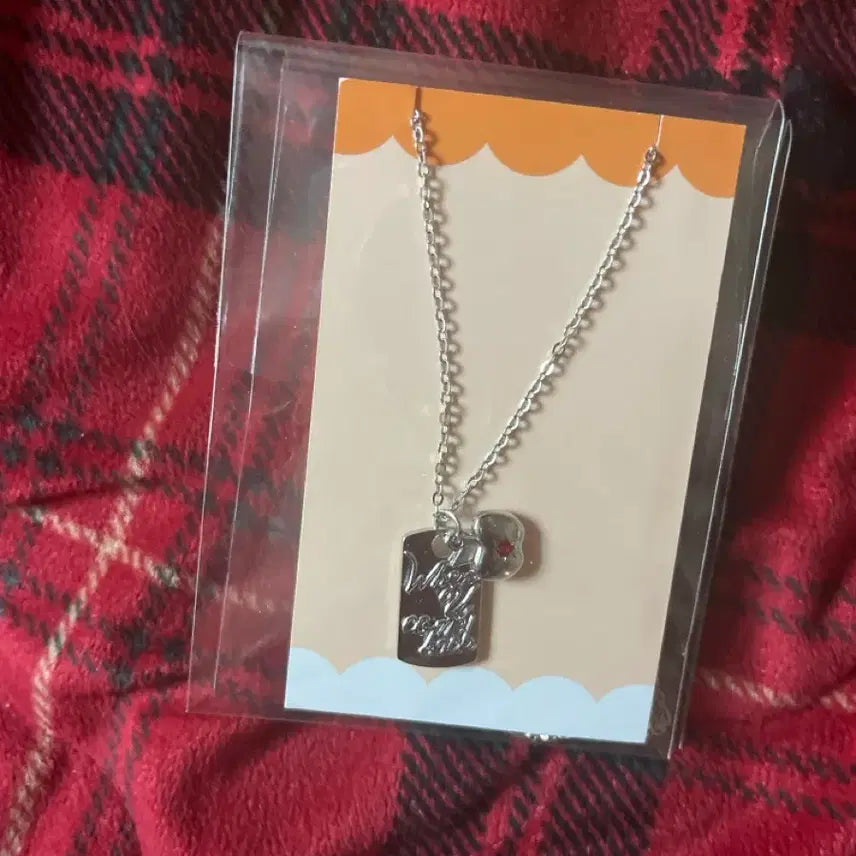 [BUNJANG] Love and Deepspace Huazhou Apple Necklace / 러브앤딥스페이스 하우주 사과 목걸이 비공식 럽딥