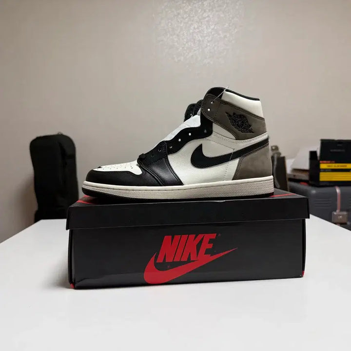 [BUNJANG] Jordan 1 Retro High OG Black Mocha Men&