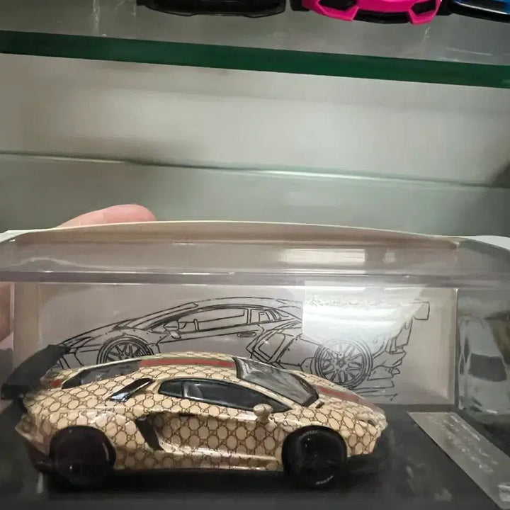 [BUNJANG] LB-Works Lamborghini Aventador Gucci Collaboration Limited Edition 1:64 Scale Model / LB 아벤타도르 구찌 콜라보 한정판 1:64