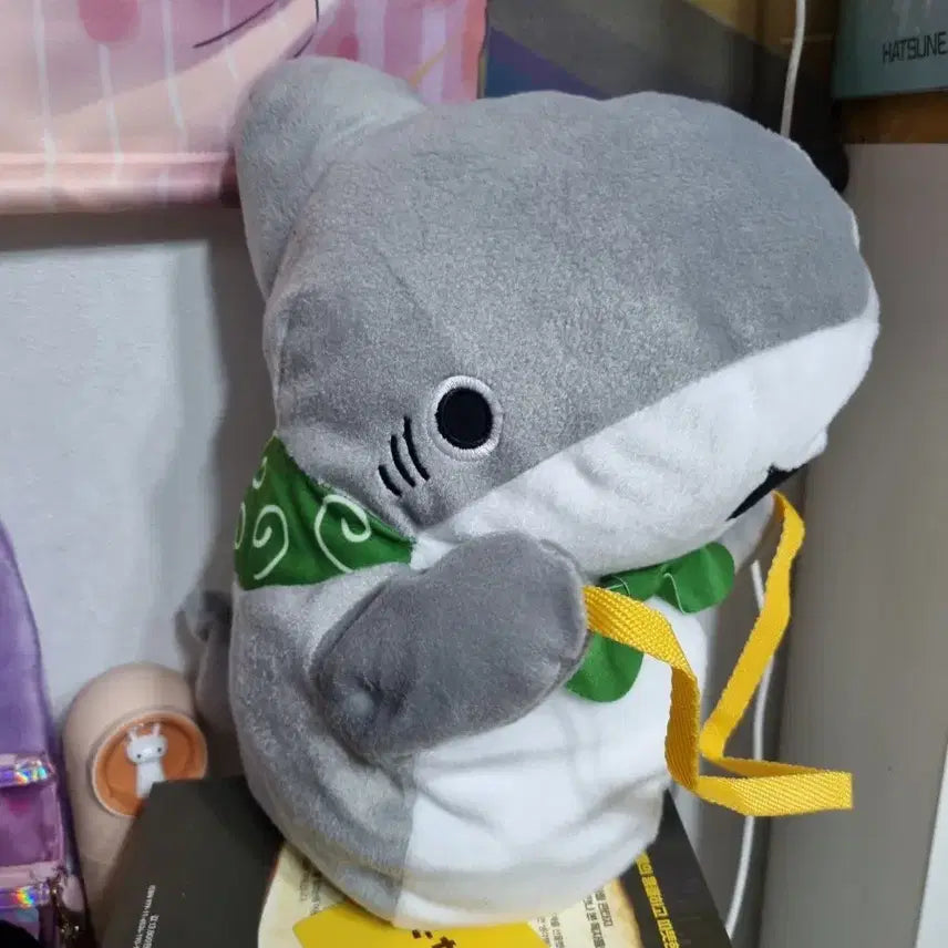 [BUNJANG] Baby Shark Character Plush Bag / 외출하는 아기 상어 오데카케 코사메 상어 인형 가방