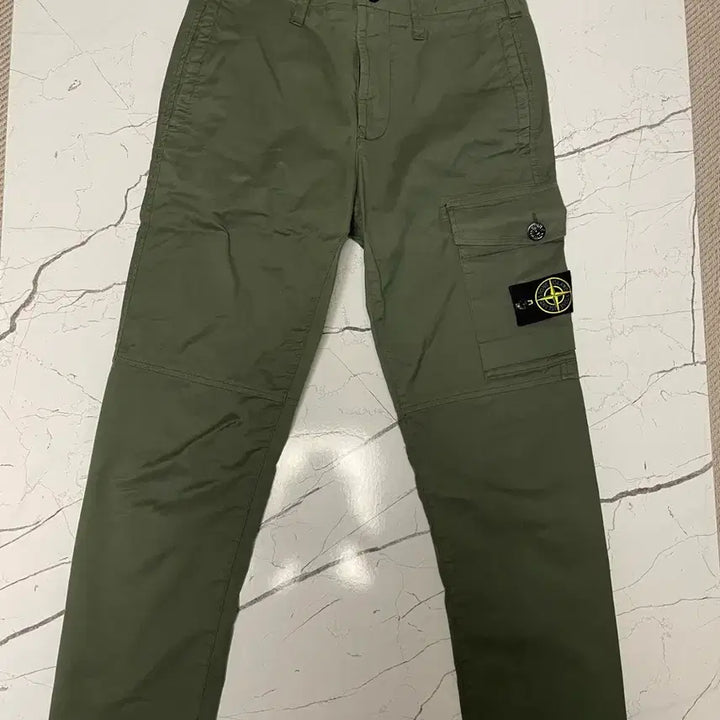 [BUNJANG] Stone Island Olive Cargo Pants / 스톤아일랜드 카고 바지 올리브