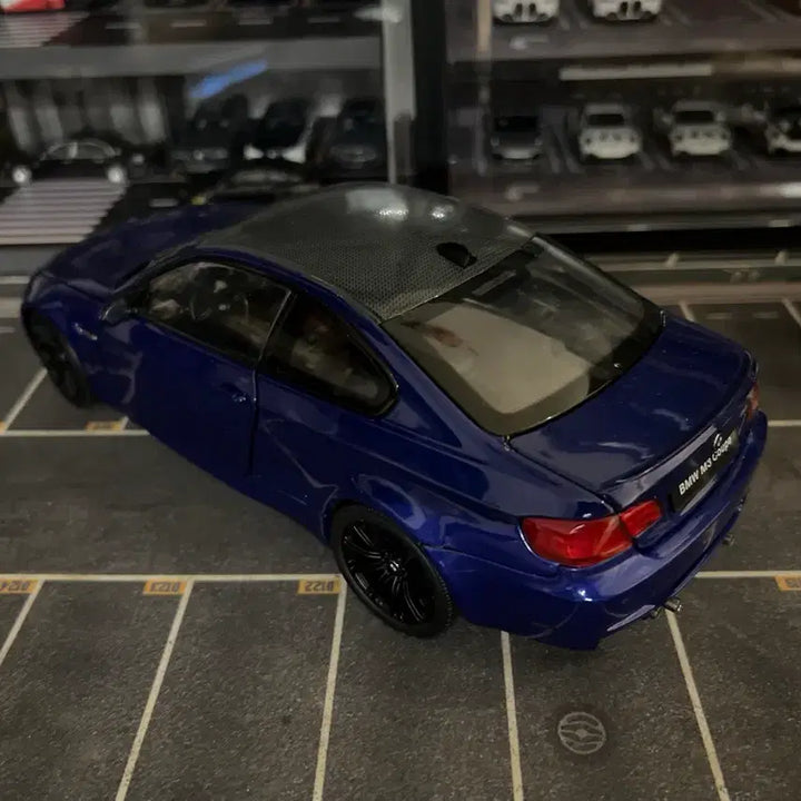 [BUNJANG] Kyosho E92 M3 1:18 Scale Model / 1:18 교쇼 e92 m3