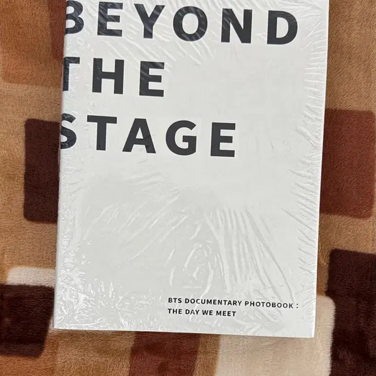 [BUNJANG] BTS Beyond the Stage Documentary Photobook (Sealed) / BTS 방탄소년단 비욘드 더 스테이지 도큐멘터리 화보집 (미개봉)