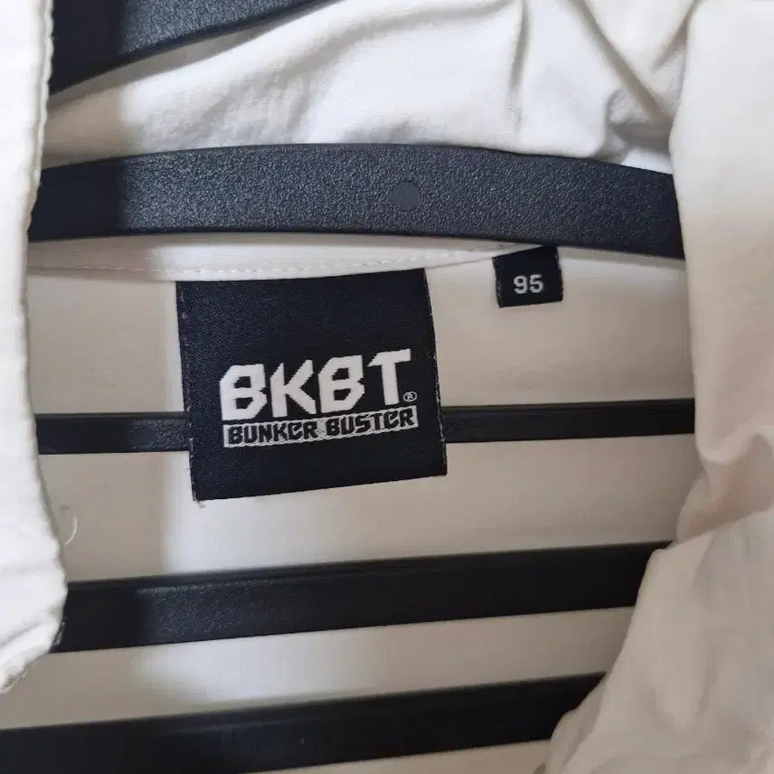 [BUNJANG] BUNKER BUSTER Windbreaker Anorak Size 95 / 벙커버스터  아노락95
