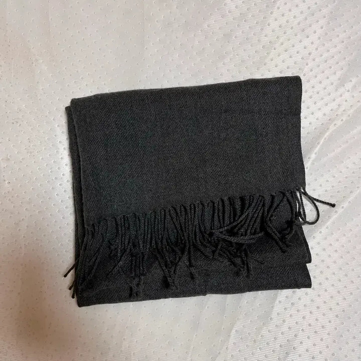[BUNJANG] Uniqlo Charcoal Gray Scarf / 유니클로 목도리 차콜그레이(10호)