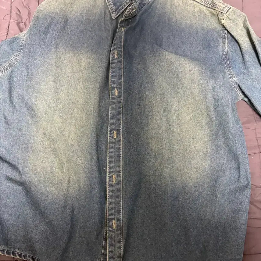 [BUNJANG] Trillion Washing Oversized Denim Shirt / 트릴리온 워싱 오버핏 데님청셔츠