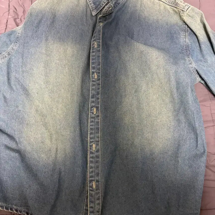 [BUNJANG] Trillion Washing Oversized Denim Shirt / 트릴리온 워싱 오버핏 데님청셔츠