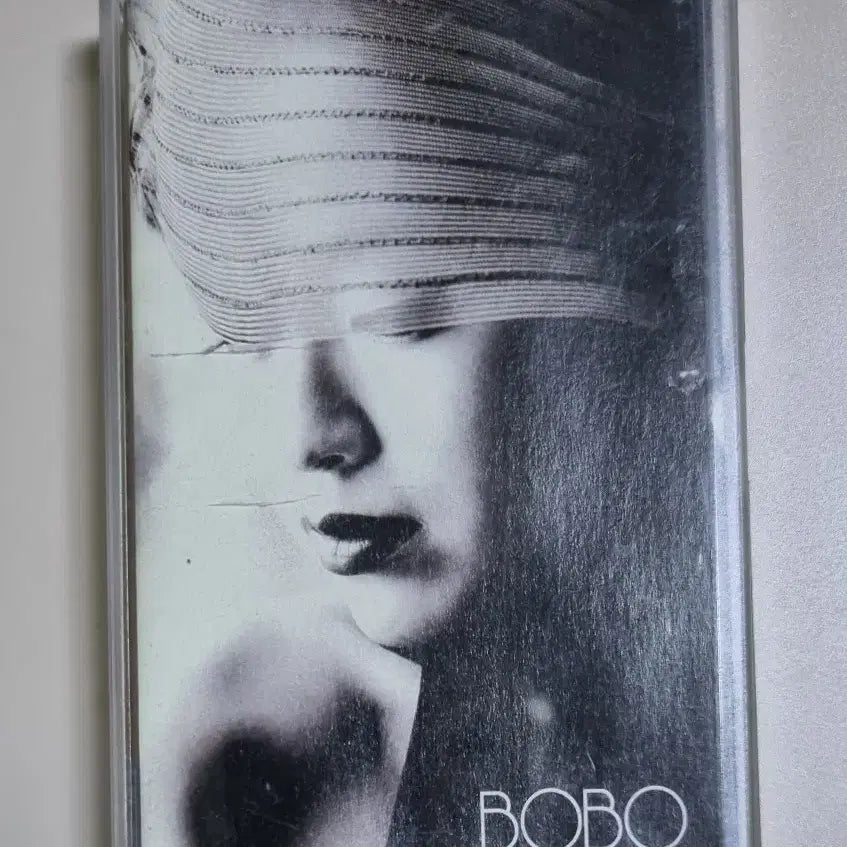 [BUNJANG] BoBo 1st Album Late Regret (Unsealed Cassette Tape) / 보보 1집 (개봉 카세트테이프) 늦은 후회