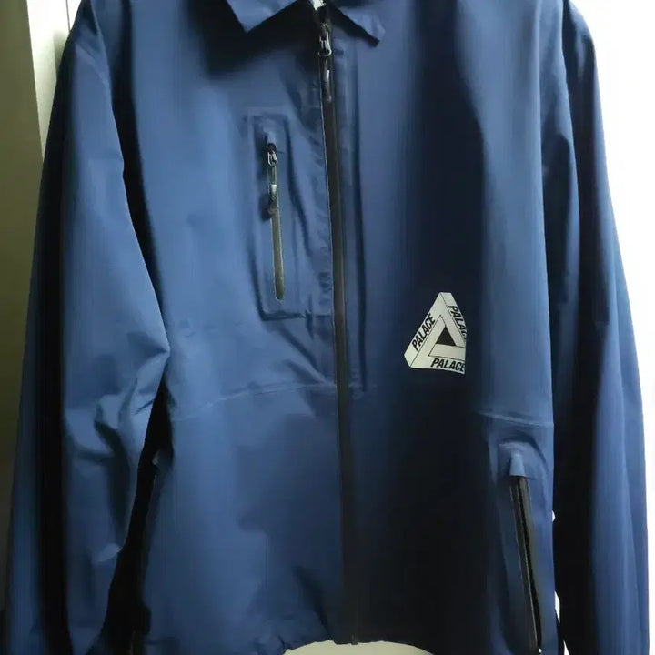 [BUNJANG] Palace Gore-Tex Paclite Coach Jacket Navy / 팔라스 고어텍스 팩라이트 코치 자켓 네이비 - 22SS