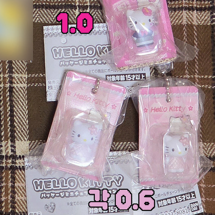 [BUNJANG] Sanrio Gacha Random Hello Kitty Uniform Kitty Quilting Kitty Figure / 산리오 가챠 랜덤 헬로키티 패키지 교복키티 퀼팅키티 퀄팅키티