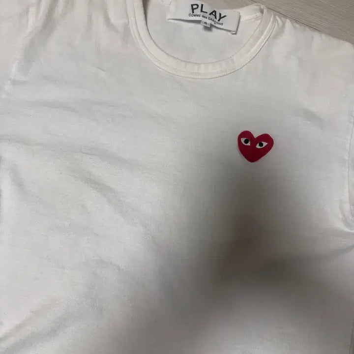 [BUNJANG] Comme des Garçons Red Emblem Short Sleeve T-Shirt / 꼼데가르송 레드와펜 반팔