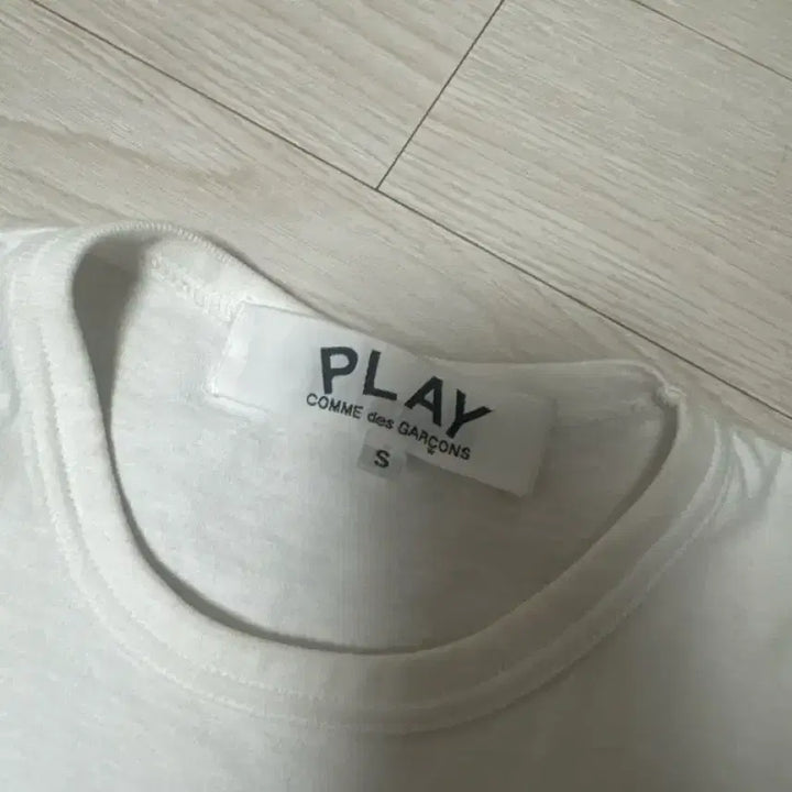 [BUNJANG] Comme des Garçons Red Emblem Short Sleeve T-Shirt / 꼼데가르송 레드와펜 반팔