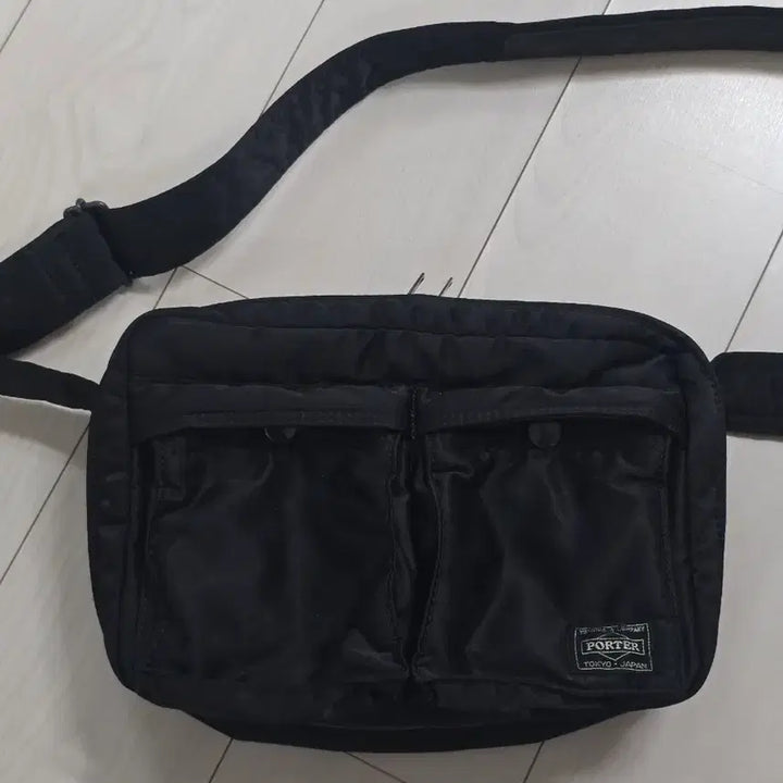 [BUNJANG] Porter Tanker Crossbody Bag S / 포터 탱커 크로스백 s