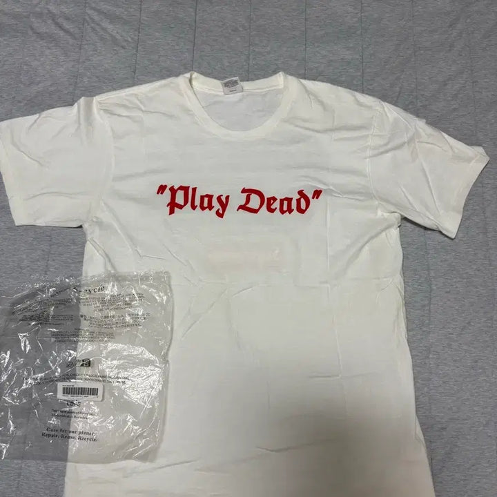 [BUNJANG] Supreme Play Dead Short Sleeve T-Shirt / [M]슈프림 플레이 데드 반팔 티