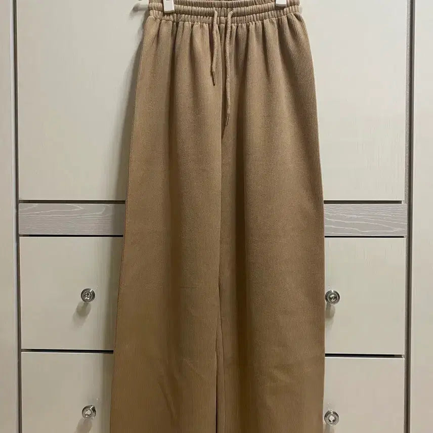 [BUNJANG] Corduroy Banding Slacks Pants Beige Stripe L / 여성 슬랙스 코듀로이 밴딩 팬츠 베이지 줄무늬 L