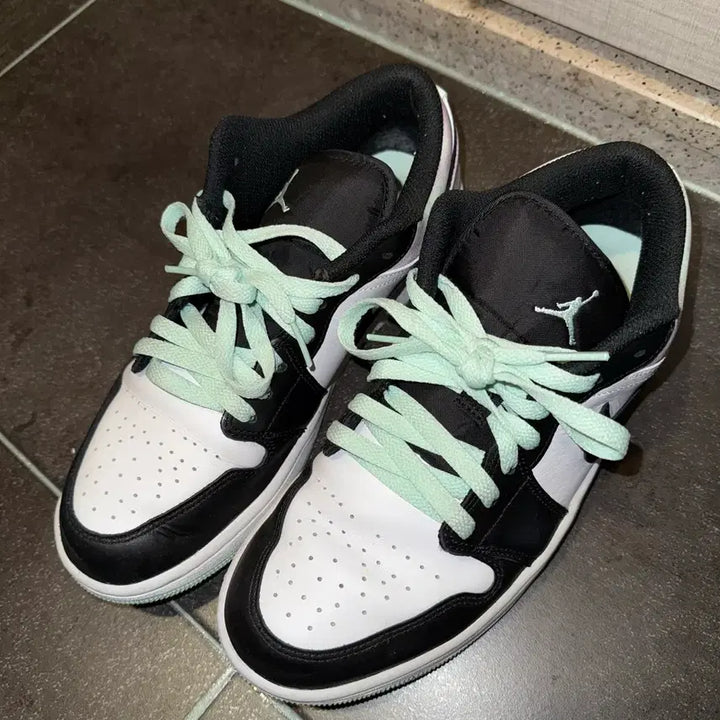[BUNJANG] Nike Jordan 1 Low Tie Dye / 나이키 조던 1 로우 타이 다이 260 판매