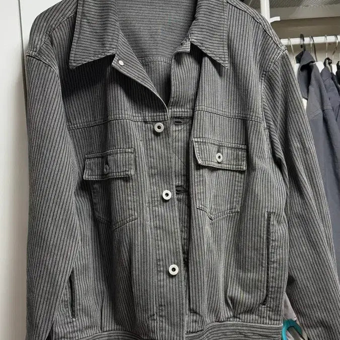 [BUNJANG] Polilentu Striped Trucker 3-Died Grey / 폴리테루 스트라이프 트러커 3 다이드 그레이