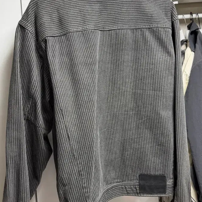 [BUNJANG] Polilentu Striped Trucker 3-Died Grey / 폴리테루 스트라이프 트러커 3 다이드 그레이