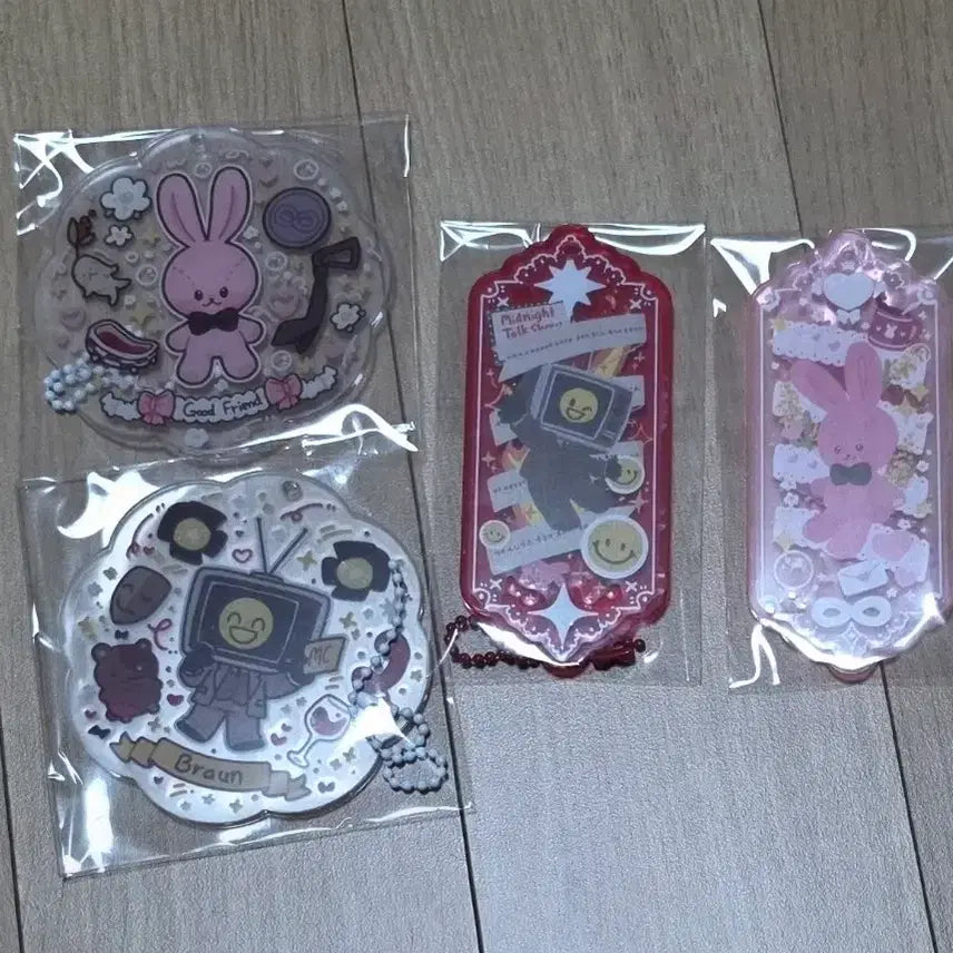 [BUNJANG] Lucky Draw Brown Cafe Acrylic Keyring Bundle Set / 괴출 브라운 카페 럭드 아크릴키링