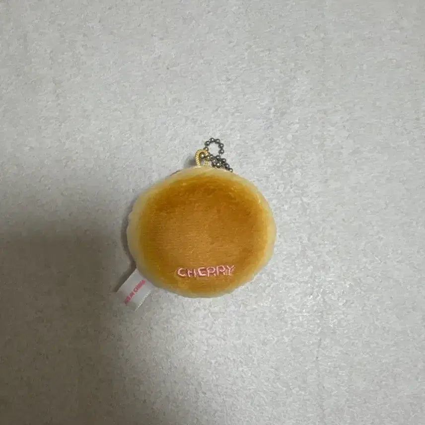 [BUNJANG] Mini B Cherry Face Keyring Seed Hotteok Version / 미니브 체리 미니 페이스 키링 씨앗호떡