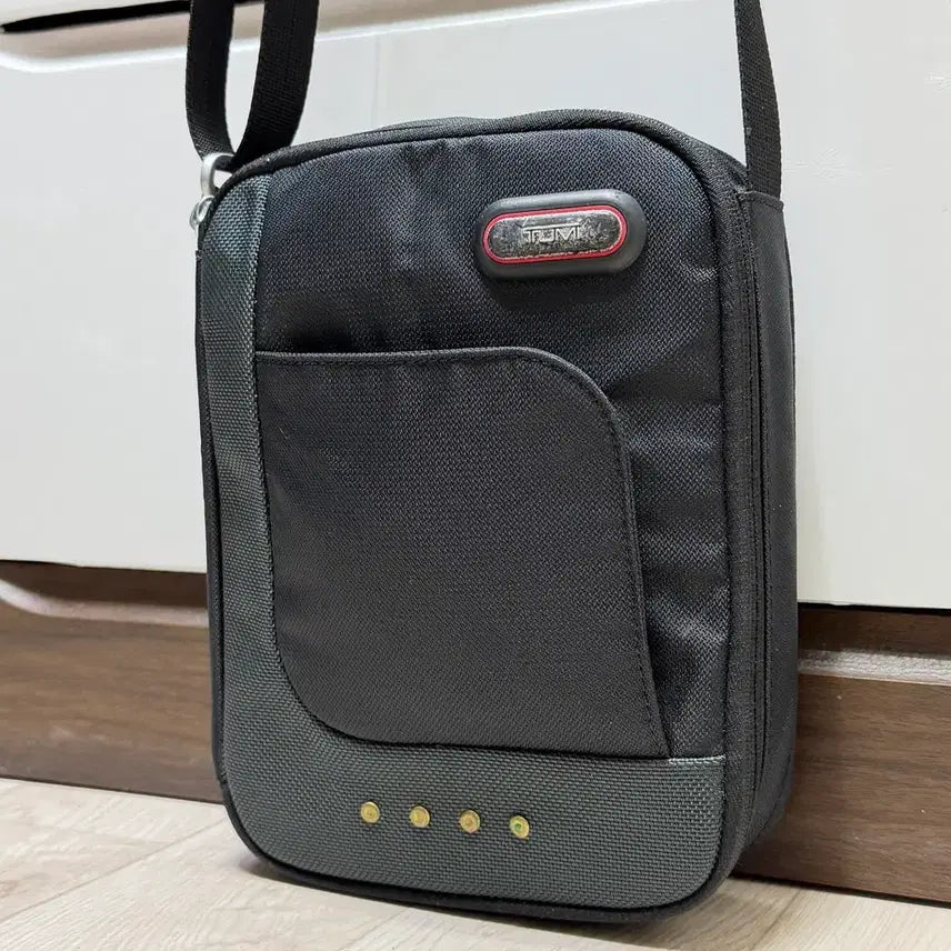 [BUNJANG] Tumi T-Tech 5133D Nylon Messenger Crossbody Bag / 투미 티텍(TUMI T-Tech) 5133D 숄더백