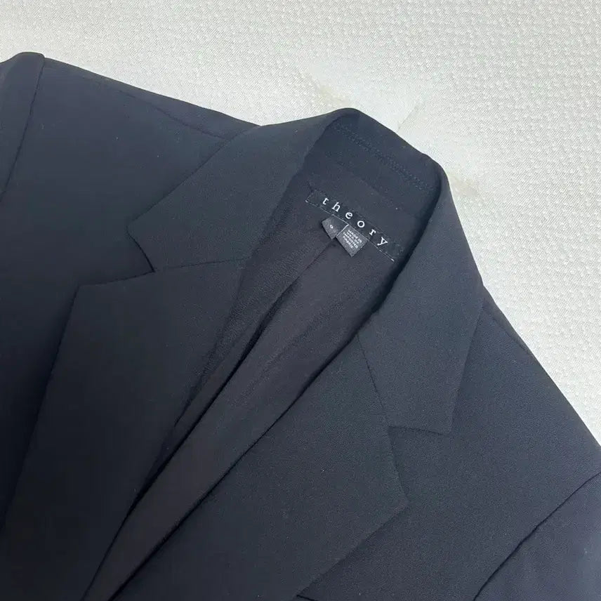 [BUNJANG] Theory Black Blazer Size 0 (New) / 컨디션 최상 Theory 띠어리 블랙 블레이저 0사이즈 (새상품)