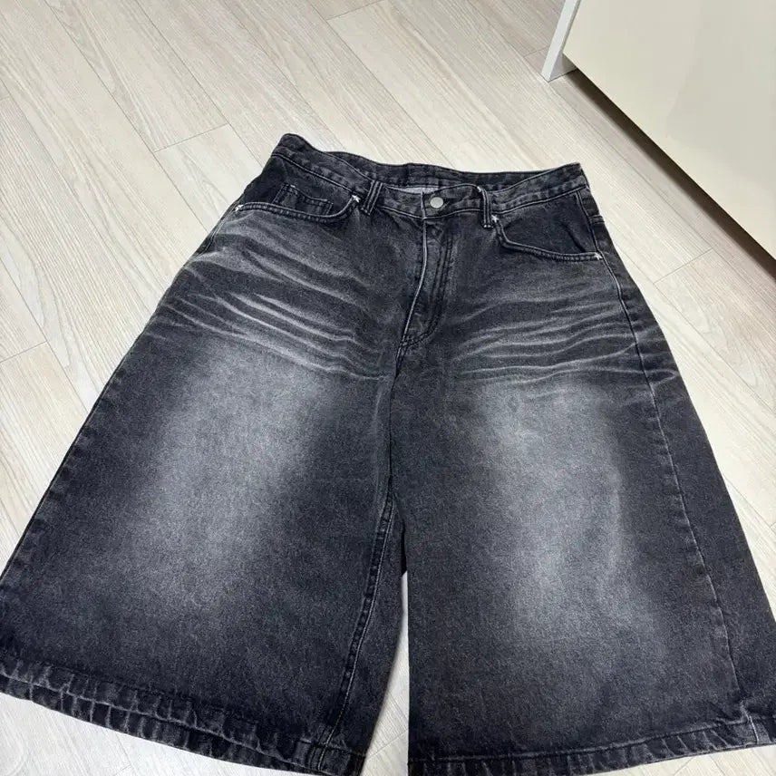 [BUNJANG] Egoist 8-part Denim Bermuda Pants Size 3 / 이지노이지 8부 데님 버뮤다 팬츠 3번 사이즈