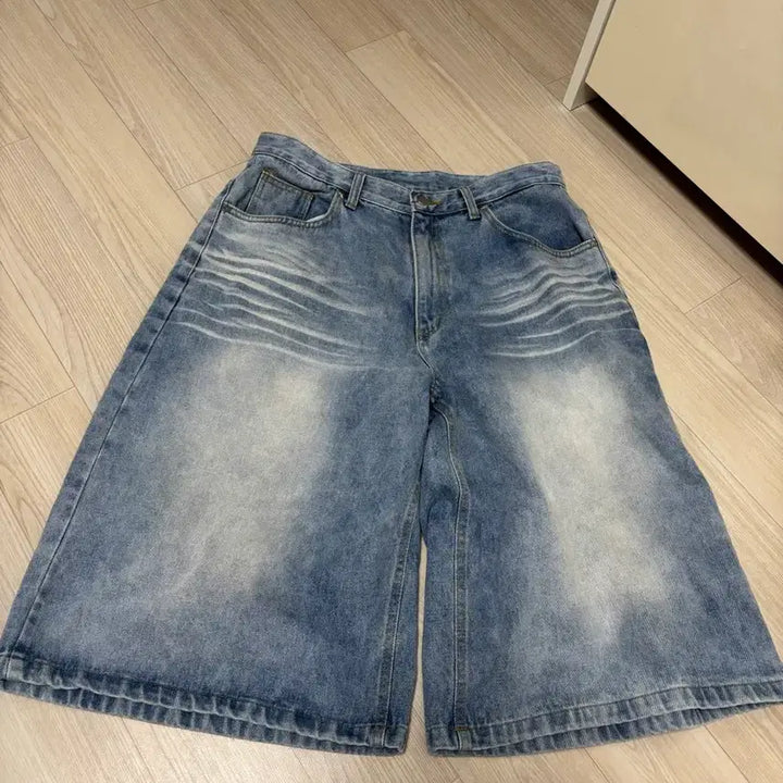 [BUNJANG] Egoist 8-part Denim Bermuda Pants Size 3 / 이지노이지 8부 데님 버뮤다 팬츠 3번 사이즈