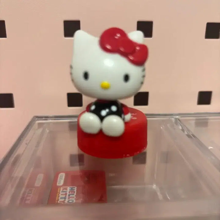 [BUNJANG] Vintage Hello Kitty Coca-Cola Bottle Cap Spring Figure / 고전키티 헬로키티 키티 코카콜라 병뚜껑 스프링 피규어