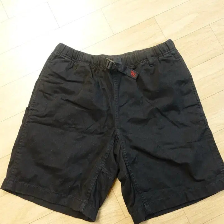 [BUNJANG] Gramicci Half Pants Black M / 그라미치 하프팬츠 M 블랙