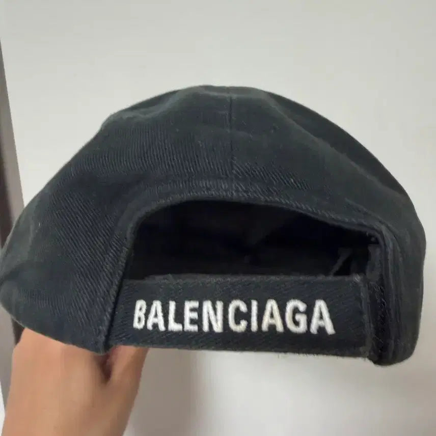 [BUNJANG] Balenciaga Gay Cap / 발렌시아가 gay 볼캡