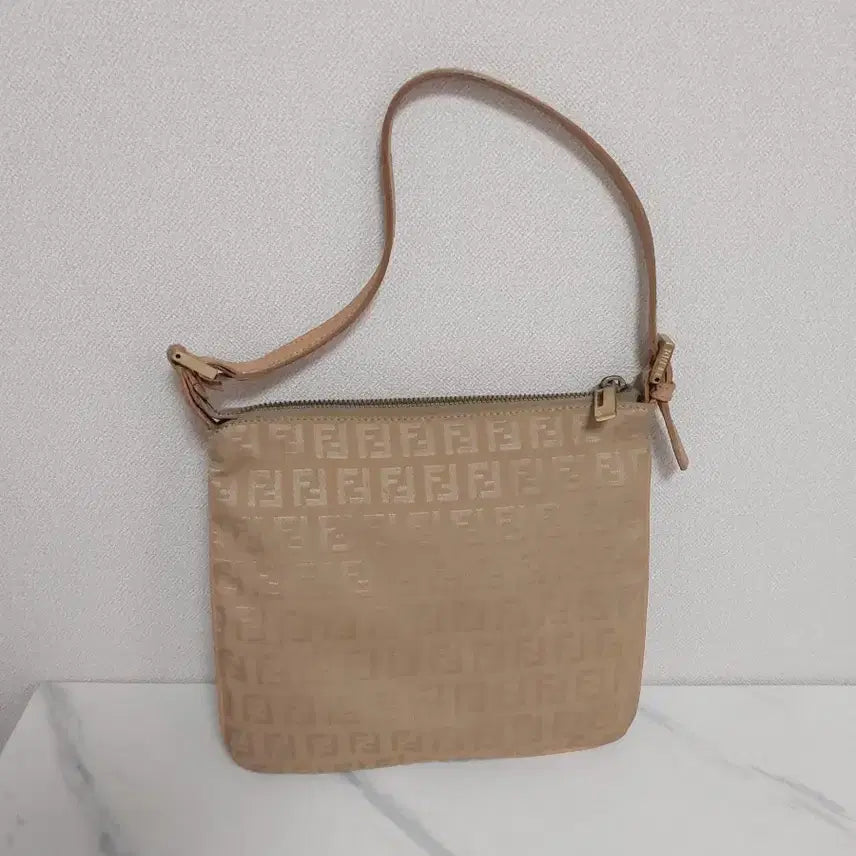[BUNJANG] Fendi Zucca Pattern Mini Shoulder Bag / 펜디 주카 패턴 미니 숄더백