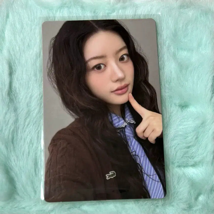 [BUNJANG] ILLIT Bomb Glit Minju Photocard / 아일릿 bomb 글릿반 민주 포카 양도