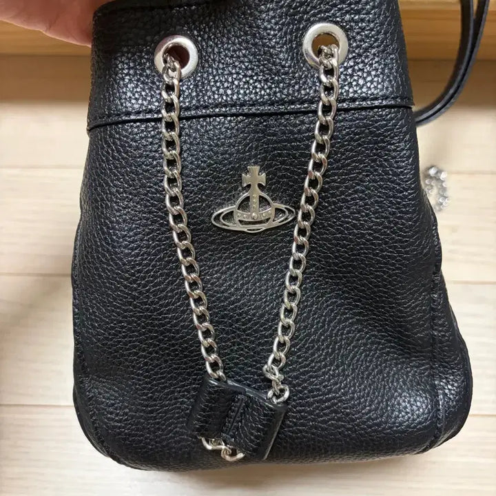 [BUNJANG] Vivienne Westwood Black Chain Shoulder Bag / 비비안웨스트우드 블랙 체인 숄더백