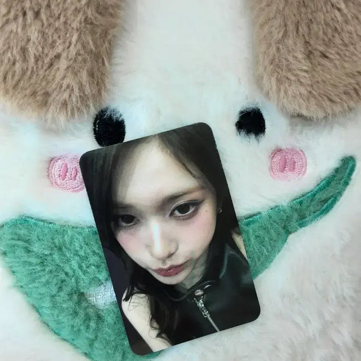 [BUNJANG] IVE Yseo Naver Store Close-up Photocard / 아이브 이서 네이버스토어 얼빡 포카