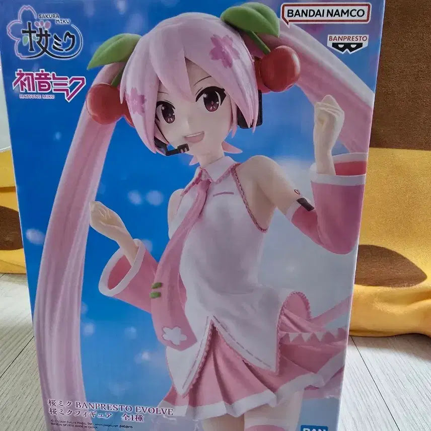 [BUNJANG] Vocaloid Hatsune Miku Sakura Miku evolve bpev Figure / 보컬로이드 하츠네미쿠 사쿠라 벚꽃 미쿠 미쿠 evolve bpev 피규어