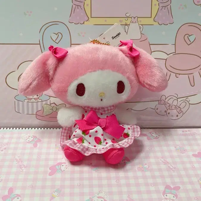 [BUNJANG] Sanrio My Melody Strawberry Pattern Dress Mascot Plush Doll / 산리오 딸기무늬 원피스 마이멜로디 마스코트 인형
