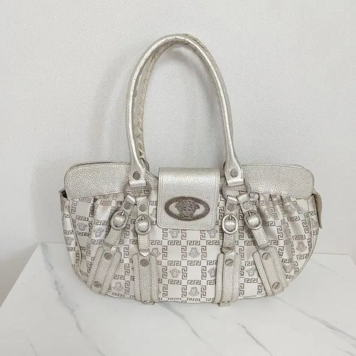 [BUNJANG] Versace Medusa Buckle Shoulder Bag / 베르사체 메두사 버클 숄더백 y2k