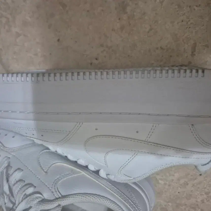 [BUNJANG] Nike Air Force 250 White Sneakers / 나이키 에어포스 250 흰색 25000원