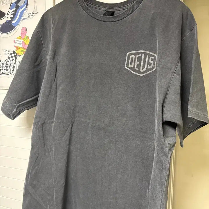 [BUNJANG] DEUS EX MACHINA Pigment Dyeing Short Sleeve T-Shirt Charcoal (L) / 데우스 피그먼트 다잉 반팔 차콜?(L)