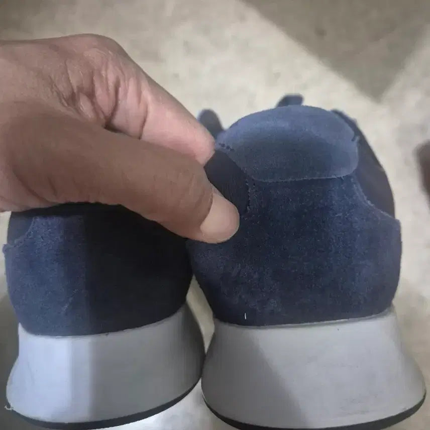 [BUNJANG] Lacoste Sneakers Navy / 라코스테 운동화 5천원
