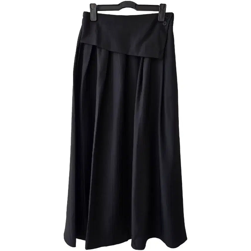 [BUNJANG] Must Be Black Skirt with Back Banding (Size 55) / 55/머스트비 블랙 뒷밴딩 스커트/새제품