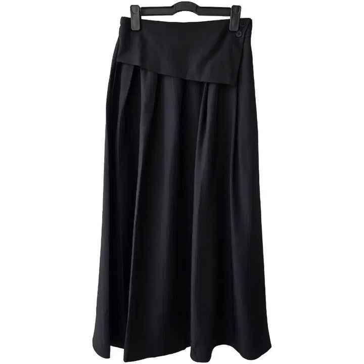 [BUNJANG] Must Be Black Skirt with Back Banding (Size 55) / 55/머스트비 블랙 뒷밴딩 스커트/새제품