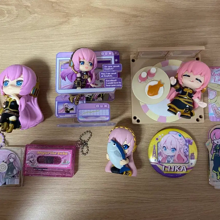 [BUNJANG] Megurine Luka Vocaloid Goods Bundle Set / 보컬로이드 메구리네 루카 굿즈 일괄