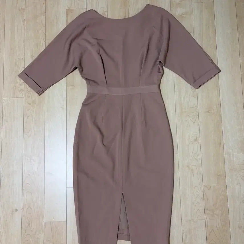 [BUNJANG] Renne Dress S (Deep Beige) / 렌느 원피스 S (진베이지, 상태좋음)