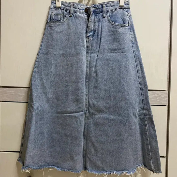 [BUNJANG] Vintage Cut Denim Long Skirt - Size L / 구제 빈티지 커팅 데님 청 치마 롱 스커트 L